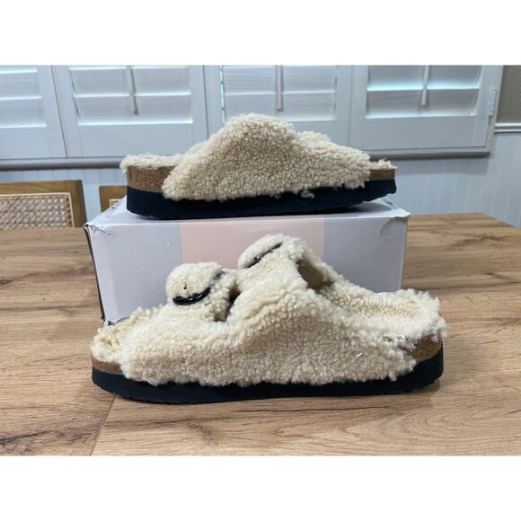 Papillio Arizona Big Buckle Shearling Lamb Slide Sandals Teddy Eggshell 10 L NIB - Picture 4 of 13